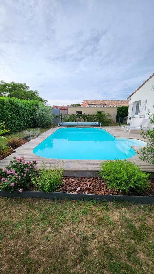Gite Cosy Entre Bordeaux Et Lacanau Sainte-Helene  Exterior photo